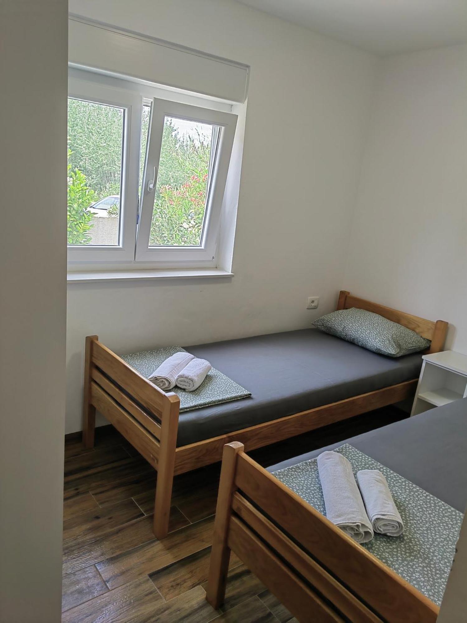 Holiday Home Visnja Нин Экстерьер фото